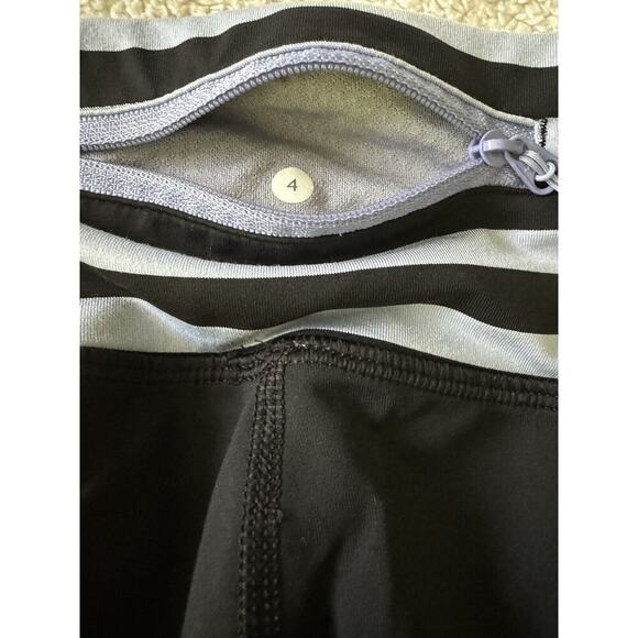 Lululemon Crop 4 black Polar Haze Black Sea Stripe Continuous Drawstring Waist  - Picture 9 of 13